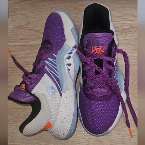 ADIDAS Don Issue #1 Mailman Sneakers  M5 W7 Shoes Utah Jazz D.O.N. APE779001 - Picture 3 of 15